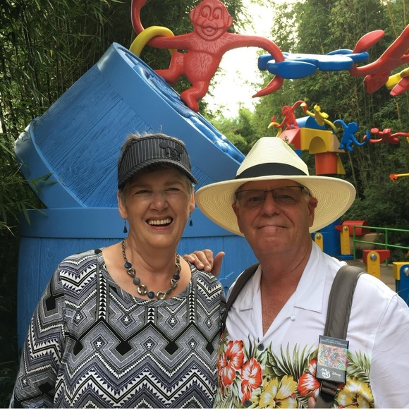 Meet your Posher Linda! - Picture 14 of 16